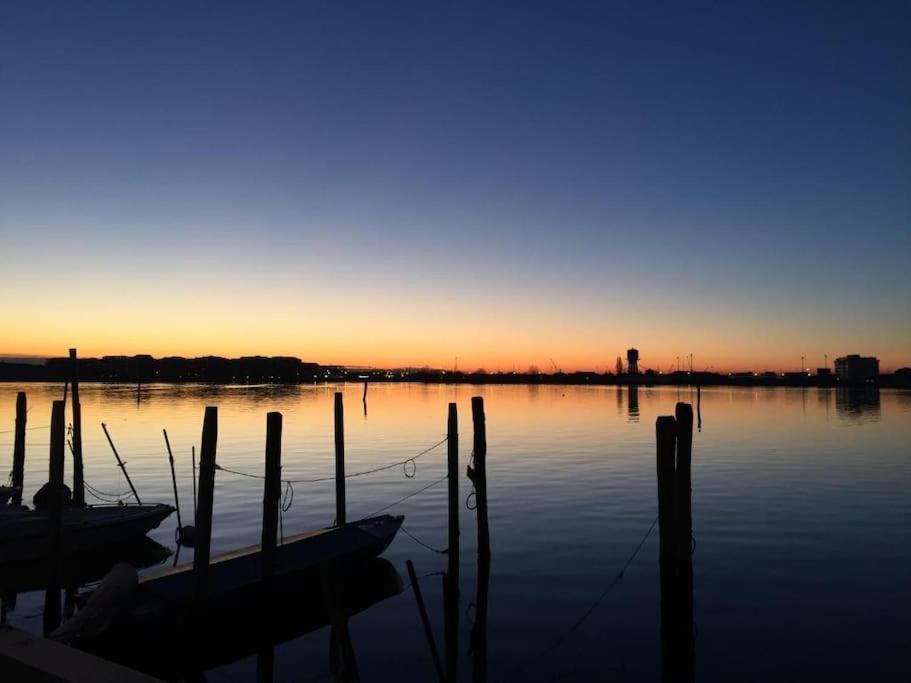 Casa Manuela Non Turisti Ma Ospiti Lejlighed Chioggia Eksteriør billede