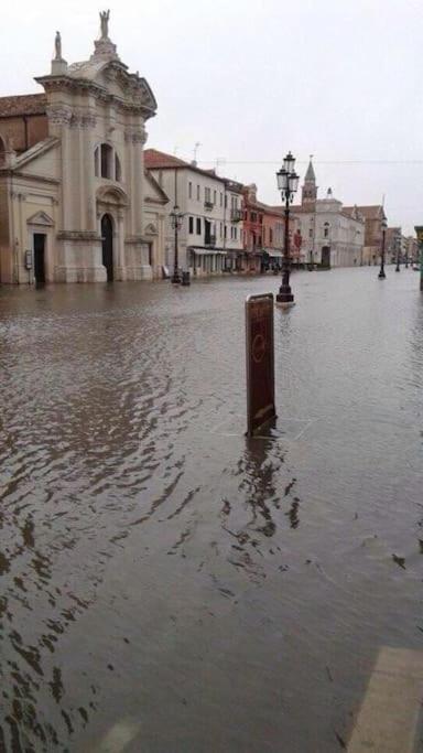 Casa Manuela Non Turisti Ma Ospiti Lejlighed Chioggia Eksteriør billede