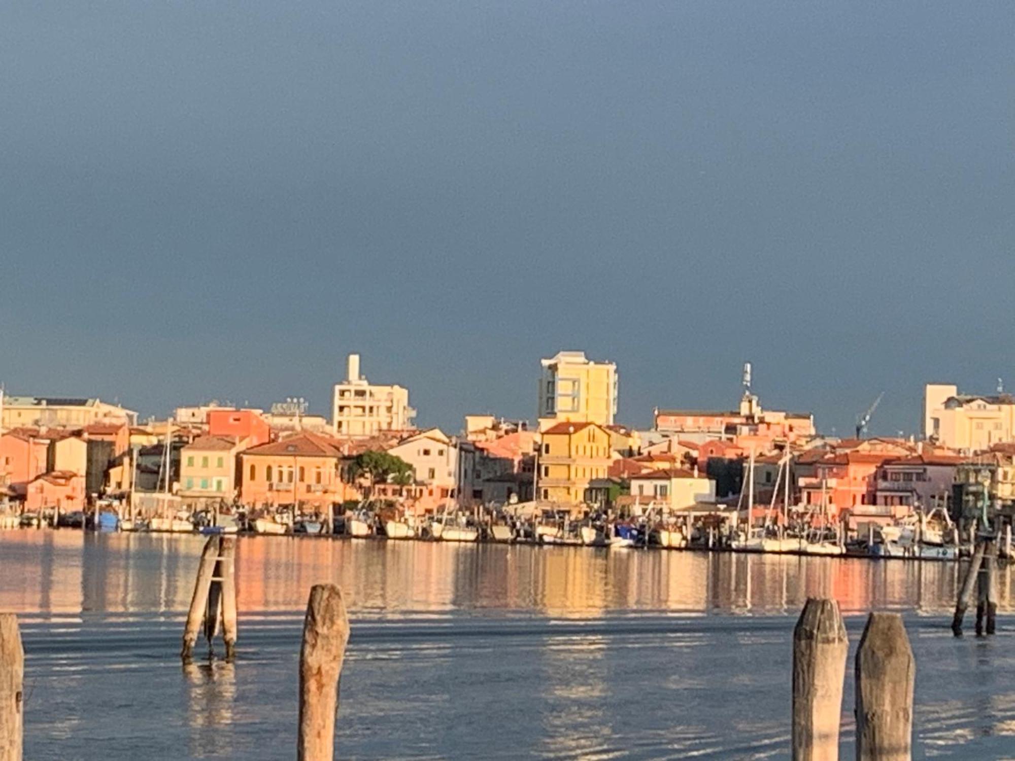 Casa Manuela Non Turisti Ma Ospiti Lejlighed Chioggia Eksteriør billede